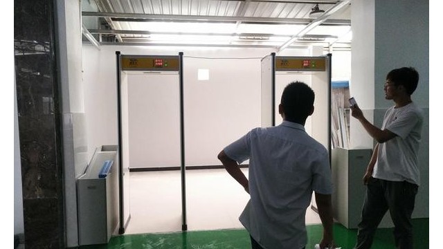 避免經(jīng)濟損失，華興歐立通自動化科技引進防盜金屬安檢門